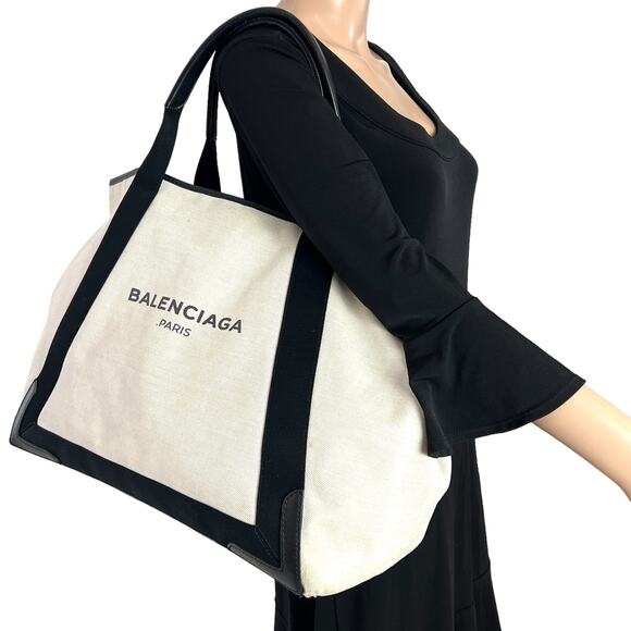 Balenciaga Cabas Canvas Tote Bag - Picture 3 of 10